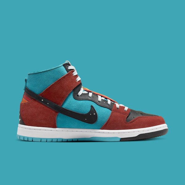 Di'orr Greenwood Gets her Own Version of the Nike SB Dunk High |